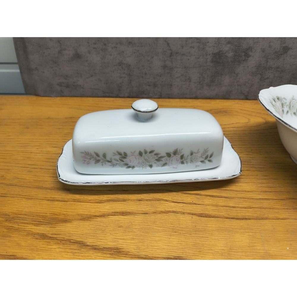 Sheffield Classic Pink Roses Covered Butter Dish 501‎